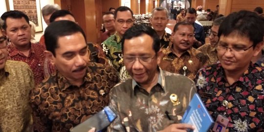 Rapat Soal Papua, Mahfud Tegaskan Tak Ada Penambahan Pasukan