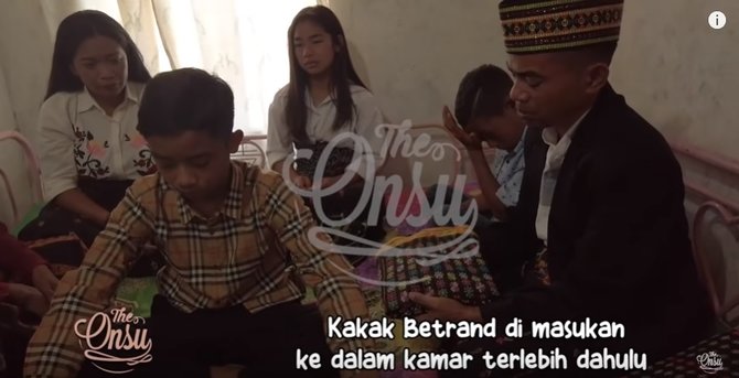 ruben onsu berkunjung ke manggarai