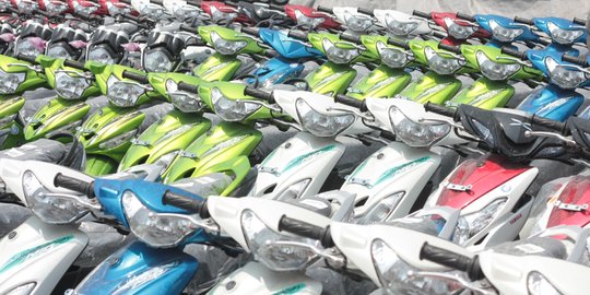 Debt Collector Boleh Tarik Motor di Jalan, Asal Punya Sertifikat