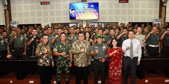 Beri Kuliah Umum di Seskoad, Menko Airlangga Bahas Peningkatan Daya Saing Bangsa