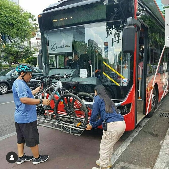 suroboyo bus
