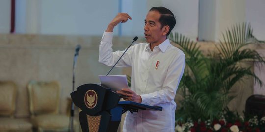 Jokowi Sempat Kumpulkan Pimpinan Parpol Bahas Corona dan Omnibus Law