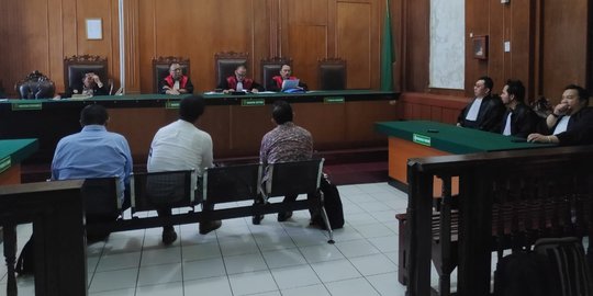 Tak Terbukti Bersalah, 6 Terdakwa Kasus Jalan Gubeng Ambles Divonis Bebas