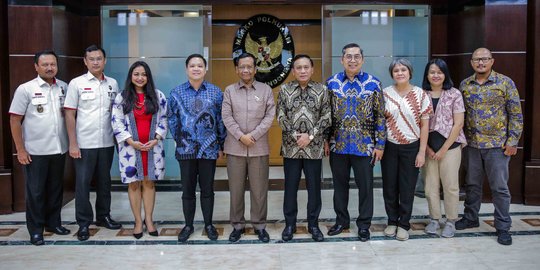 Silaturahmi Grup Emtek dengan Menko Polhukam Mahfud MD
