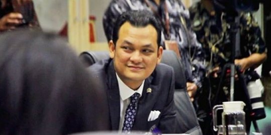 DPR Desak Pemerintah Sosialisasikan Standar Penanganan Virus Corona ke Pemda