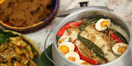 6 Cara Membuat Nasi Liwet yang Gurih Menggunakan Rice Cooker, Dijamin Nagih