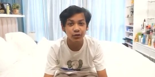 Jadi Youtuber, Nino Kuya Bisa Beli Jam Tangan Mewah Seharga Mobil