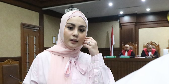  Jennifer  Dunn  Murka Saat Dipanggil Jedun Ini Sebutan yang 