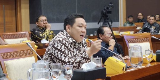 Punya Tanggung Jawab Internasional, Indonesia Harus Perhatikan Saran WHO Soal Corona