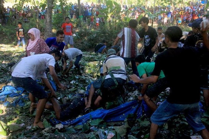 perang nasi di ngawi