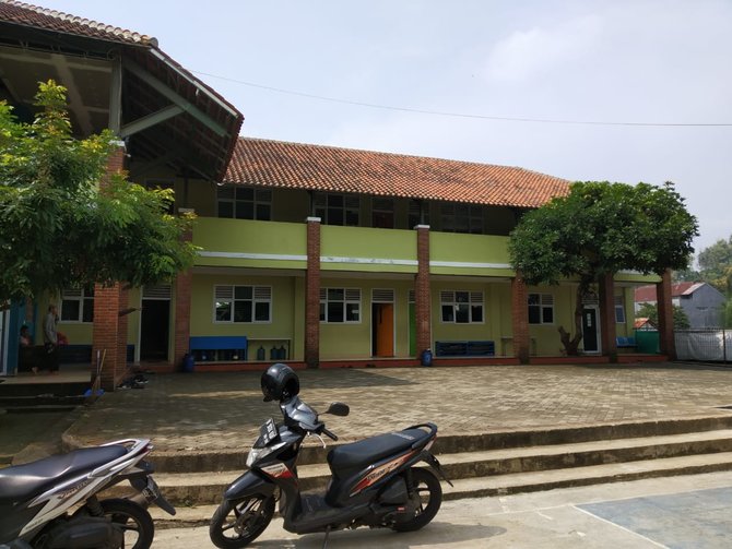 sekolah di depok diliburkan