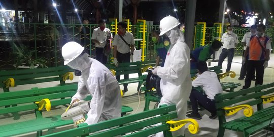 PT KAI Sterilkan 2 Stasiun di Solo Pakai Disinfektan Cegah Penyebaran Corona