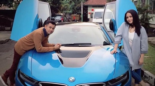 mobil mewah raffi ahmad