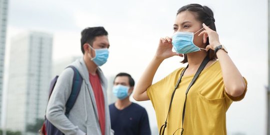 BUMN Lobi China untuk Impor Bahan Baku Masker