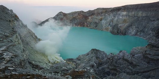 Cegah Sebaran Corona, Pendakian Kawah Ijen Ditutup Sementara