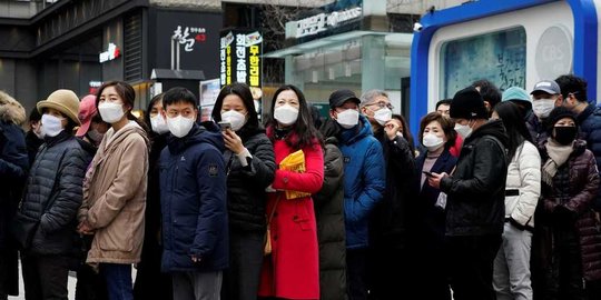 penularan virus corona domestik turun, korsel tetap perketat pemeriksaan perbatasan