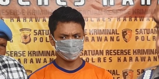 Gambar Polisi Mesum Rekam Sebar Video Pelajar Mesum  di Motor Buruh Pabrik 