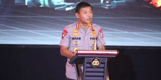 Jenderal Idham Aziz Instruksikan Anggota Polri Berjemur Pagi Hari Antisipasi Corona