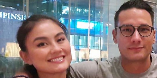 Terlihat Bersama, Ini 5 Potret Kedekatan Agnez Mo dan Raphael Maitimo