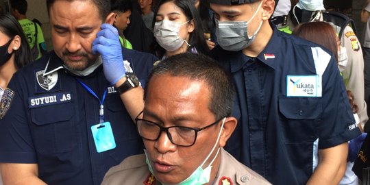 Bagi-bagi Masker dan Hand Sanitizer, Polisi Tegaskan Beli Bukan Barang Bukti