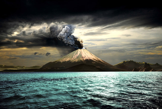 ilustrasi gunung meletus