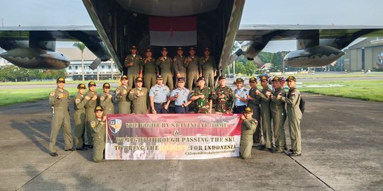 TNI Berangkatkan Hercules Jemput Alat Kesehatan Covid-19 di Shanghai