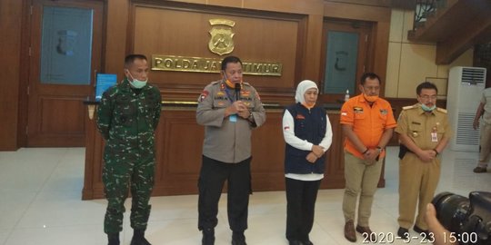 Polisi dan TNI akan Bubarkan Paksa Tempat Keramaian Massa di Surabaya