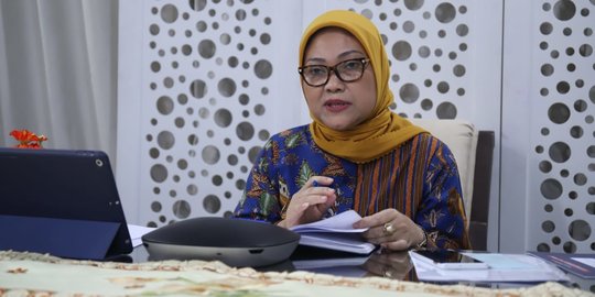 Menaker Ida Gelar Teleconference dengan Pelaku Industri Pariwisata Terdampak Covid-19