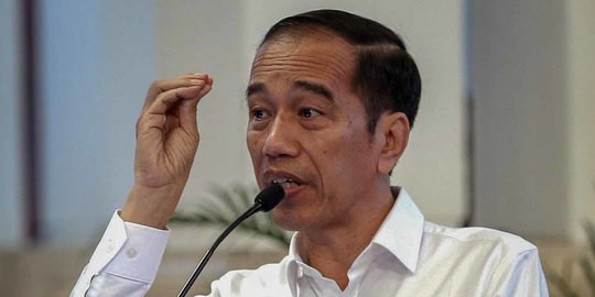 Jokowi Minta Gubernur Beri Bantuan Sosial ke Pekerja Harian yang Terdampak Corona