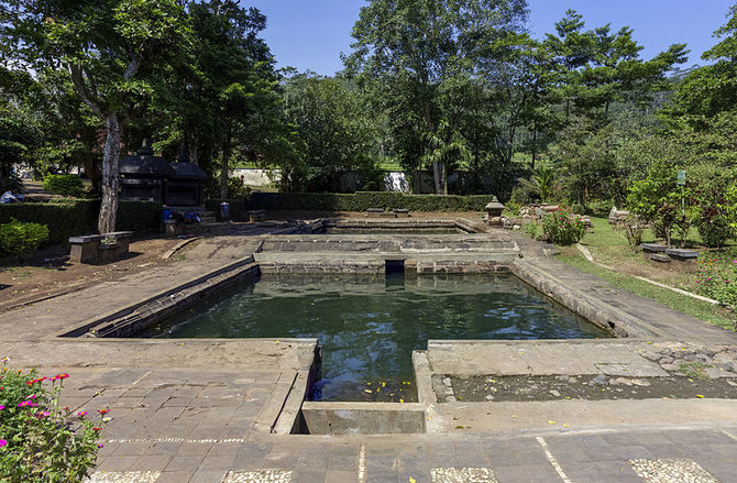 pemandian candi umbul