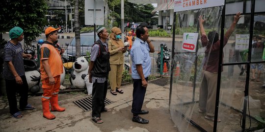 Pemkot Tangerang Siapkan 50 Bilik Disinfektan untuk Puskesmas dan RSUD