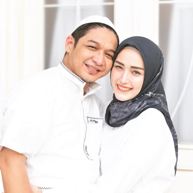 pasha dan adelia