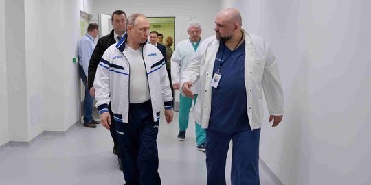 Vladimir Putin Yakin Rusia Bisa Kalahkan Virus Corona Dalam Waktu Kurang Tiga Bulan