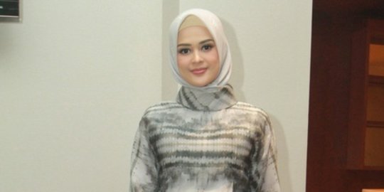 Hamil Anak Pertama, Ini Potret Cut Meyriska dengan Perutnya yang Semakin Membesar