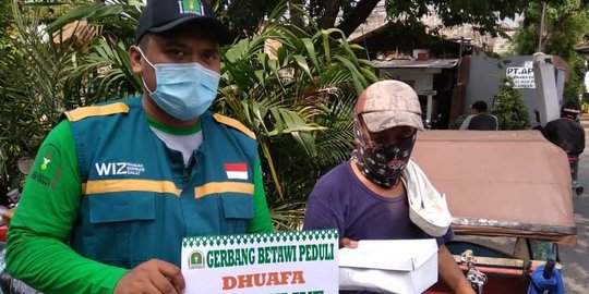 Komunitas Betawi Bergerak Bantu Masyarakat Kecil Terdampak Covid-19 di Jakarta
