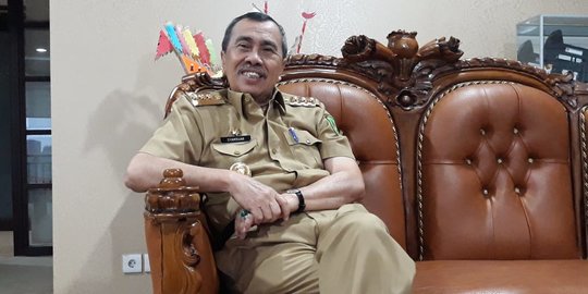 Plt Bupati Bengkalis Jadi Buronan, Gubernur Riau Kirim Surat ke Mendagri