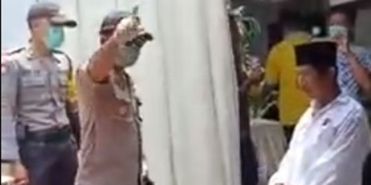 Video Detik-detik Polisi Ngamuk ke Warga yang Buat Acara: Malah Enak-enak Pesta Gini