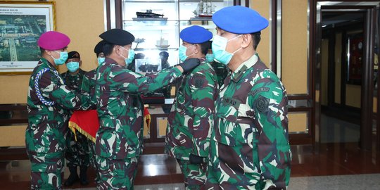 Pimpin Sertijab Danpuspom, Panglima TNI Gunakan Masker dan Sarung Tangan