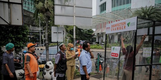 distancing di pelabuhan perikanan