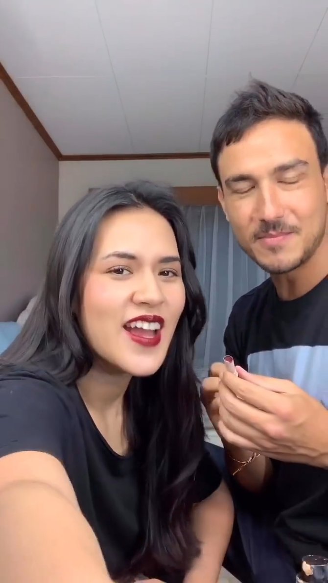 hamish daud dandani raisa