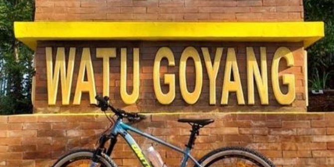 7 Potret Watu Goyang, Spot Eksotis Nikmati Suasana Senja di Jogja
