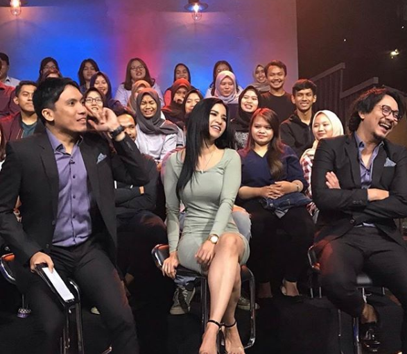 maria vania tonight show