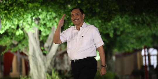 Menko Luhut soal Pelarangan Mudik: Presiden Tak Mau Bikin Masyarakat Susah