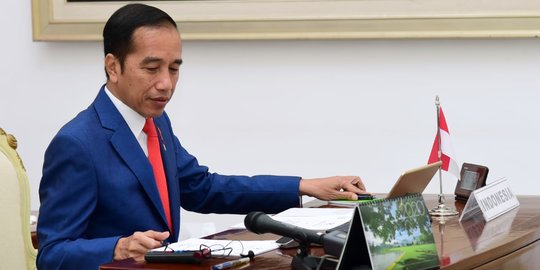 Jokowi Teken PP Pembatasan Sosial Berskala Besar dan Keppres Kedaruratan Kesehatan