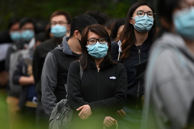 aksi protes staf medis di hong kong tutup perbatasan dari china