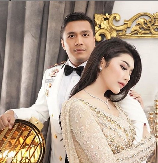 pernikahan kompol fahrul dan rica andriani