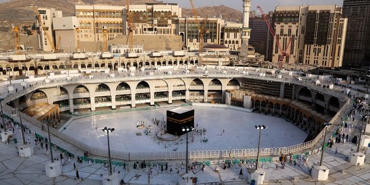 Arab Saudi Serukan Muslim di Seluruh Dunia Tunda Haji dan Umrah karena Pandemi Corona