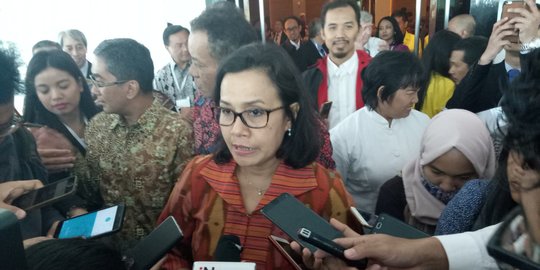 Sri Mulyani Serahkan Surpres Perpu untuk Penanganan Virus Corona