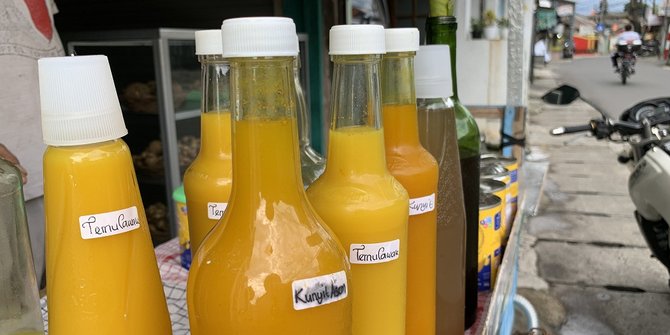 Dampak Corona, Penjual Jamu Tradisional Raup Untung Sampai Rp30 Juta Perbulan