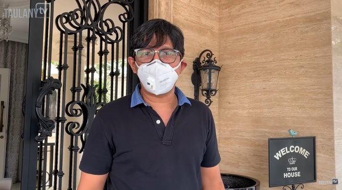pekerja andre kabur saat mau disuntik